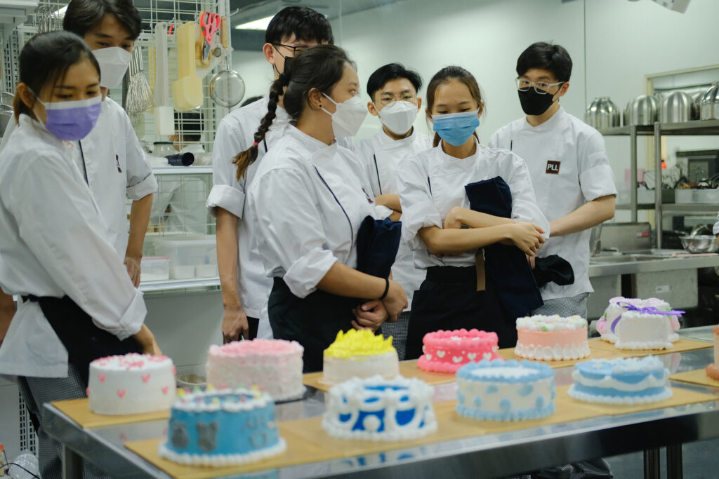 KAGC_College_Pastry_and_Bakery